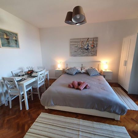 Studio Apartman Fredi Apartment โอปาติยา ภายนอก รูปภาพ